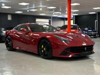 FERRARI F12