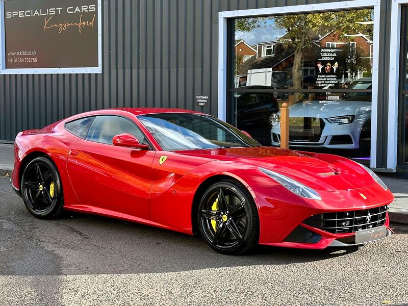 FERRARI F12