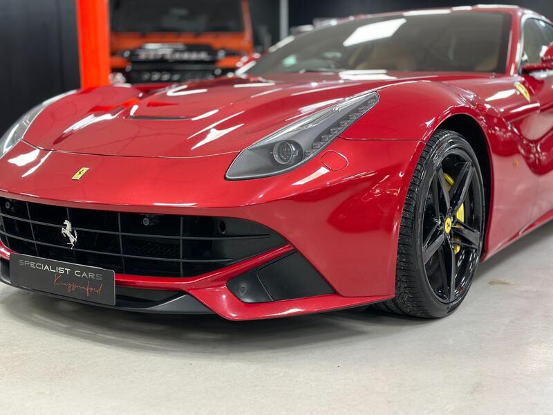 FERRARI F12