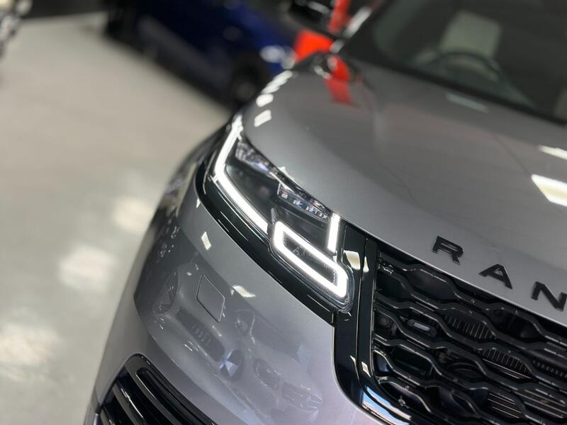 LAND ROVER RANGE ROVER VELAR