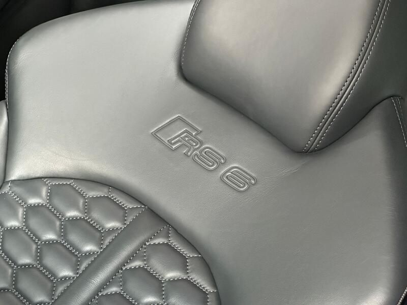 AUDI RS6