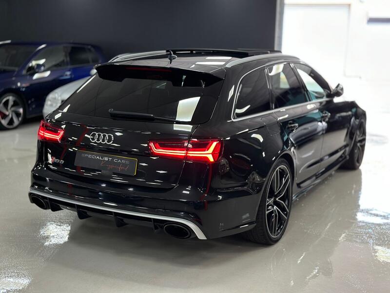 AUDI RS6