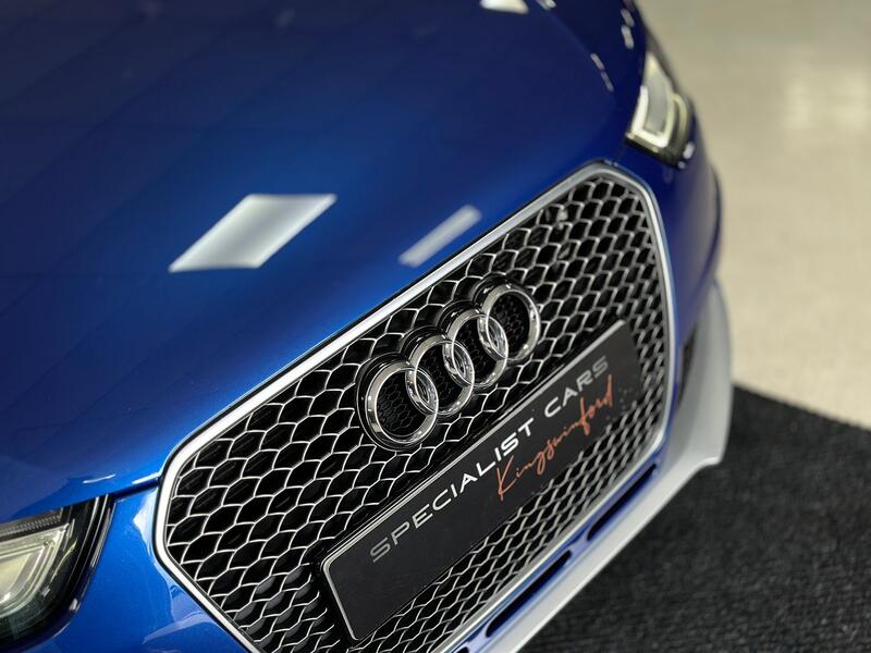 AUDI RS4