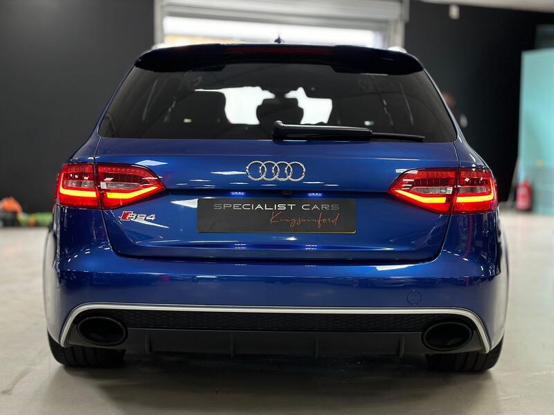 AUDI RS4