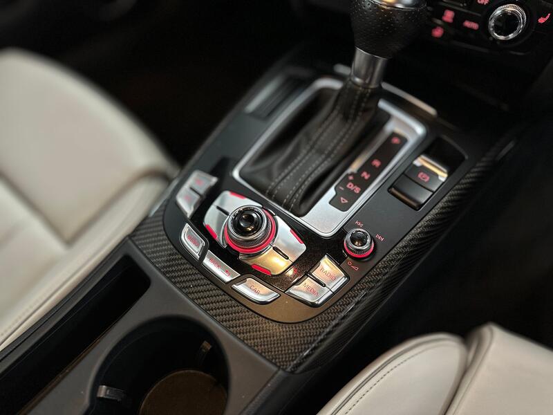 AUDI RS4