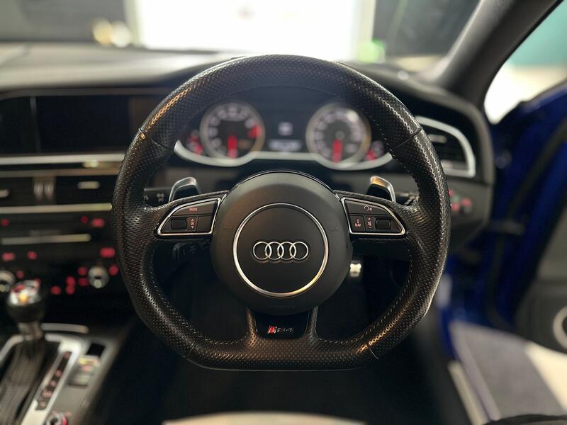 AUDI RS4