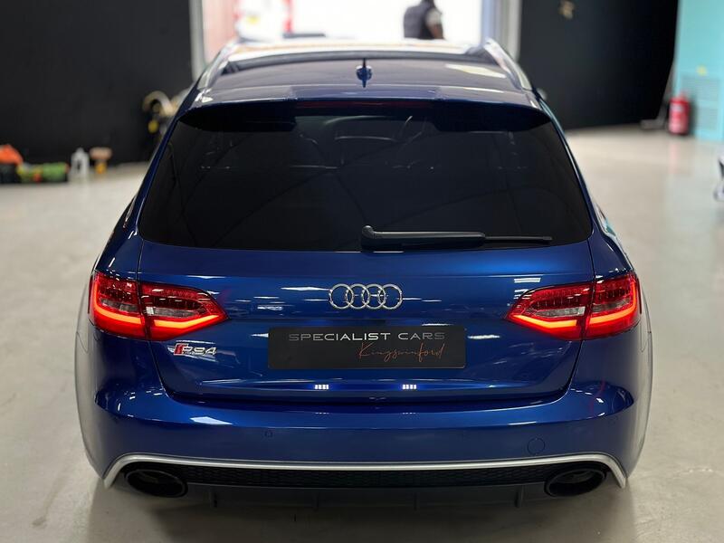 AUDI RS4