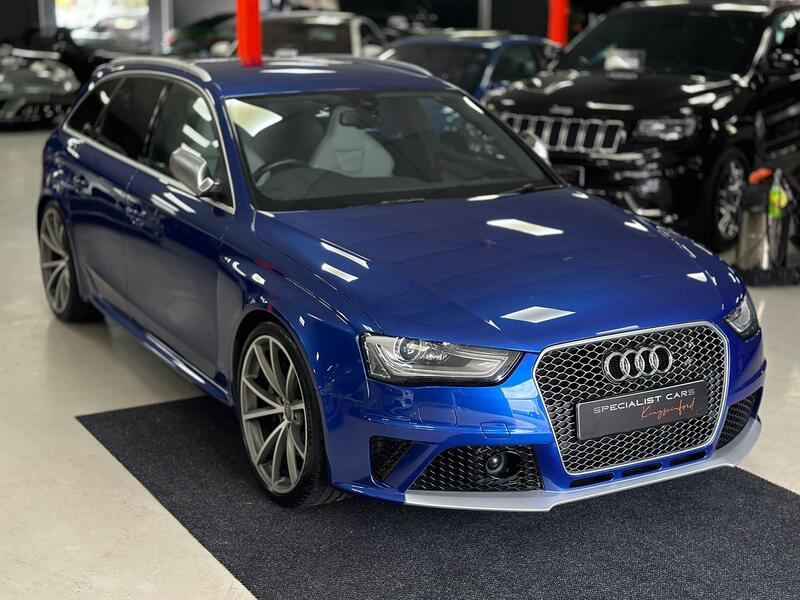 AUDI RS4