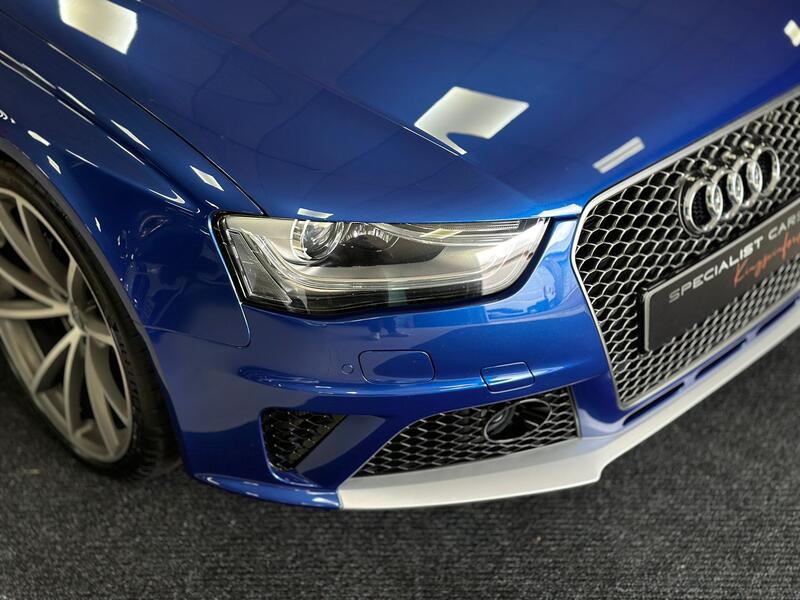 AUDI RS4