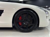 MERCEDES-BENZ SLS