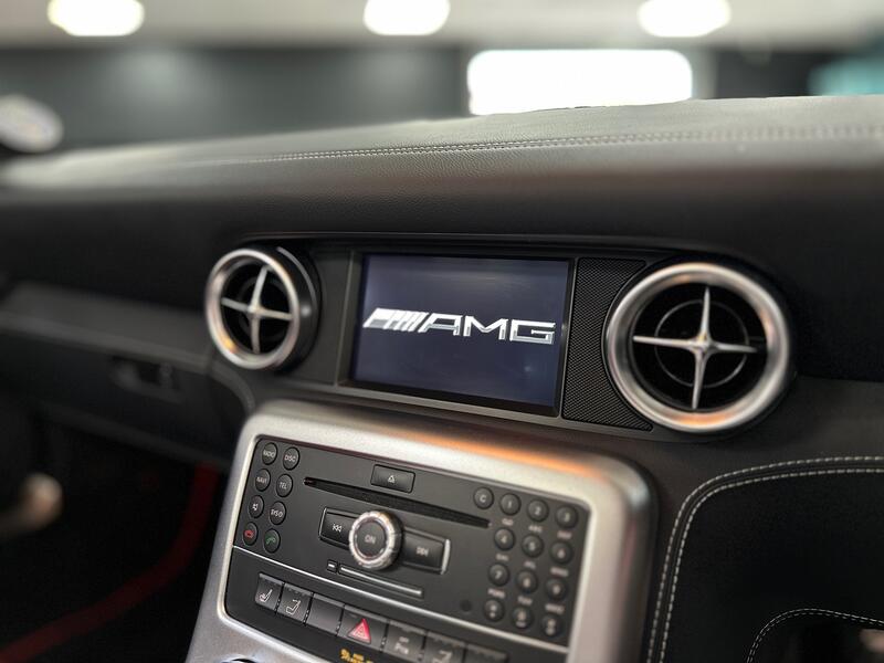 MERCEDES-BENZ SLS