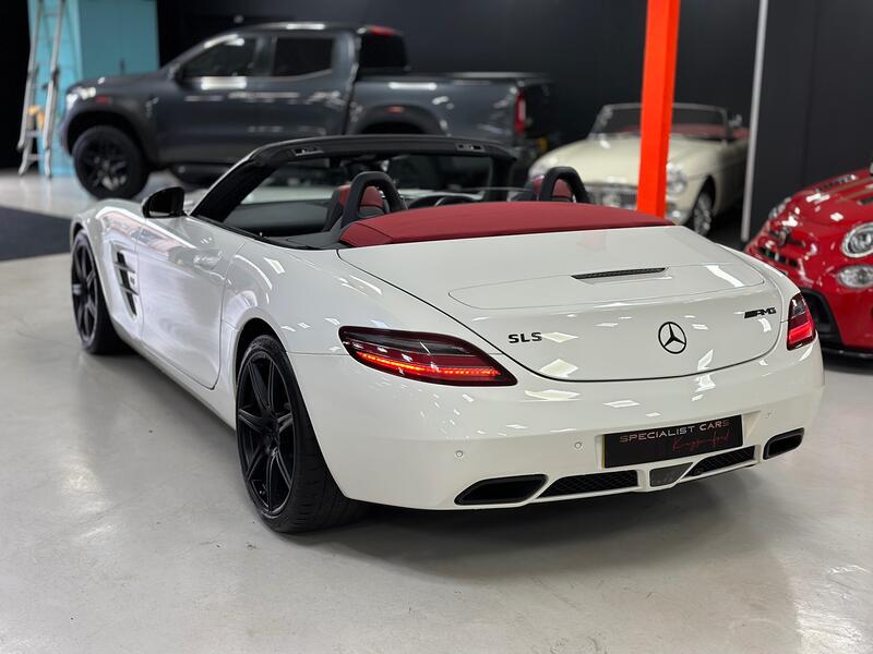 MERCEDES-BENZ SLS