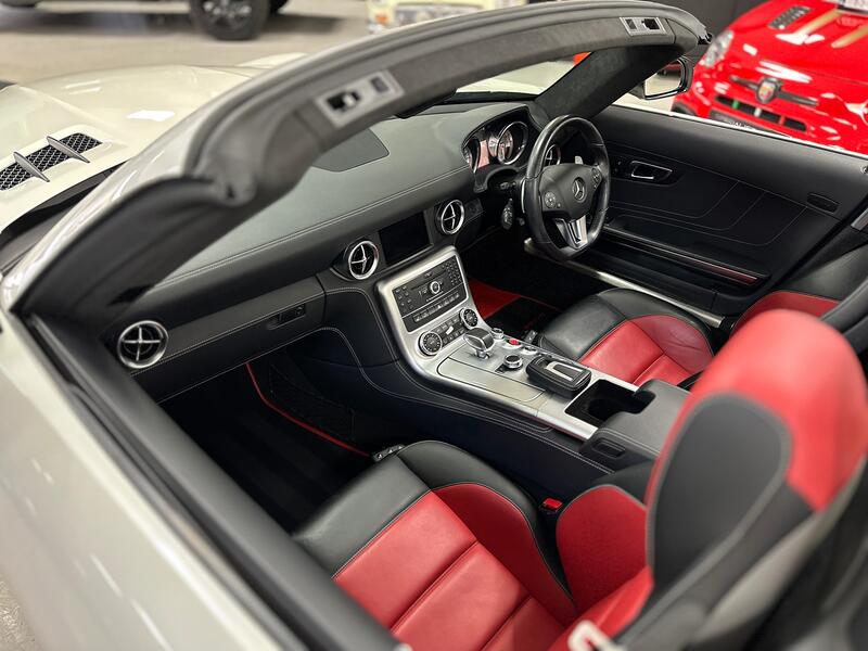 MERCEDES-BENZ SLS