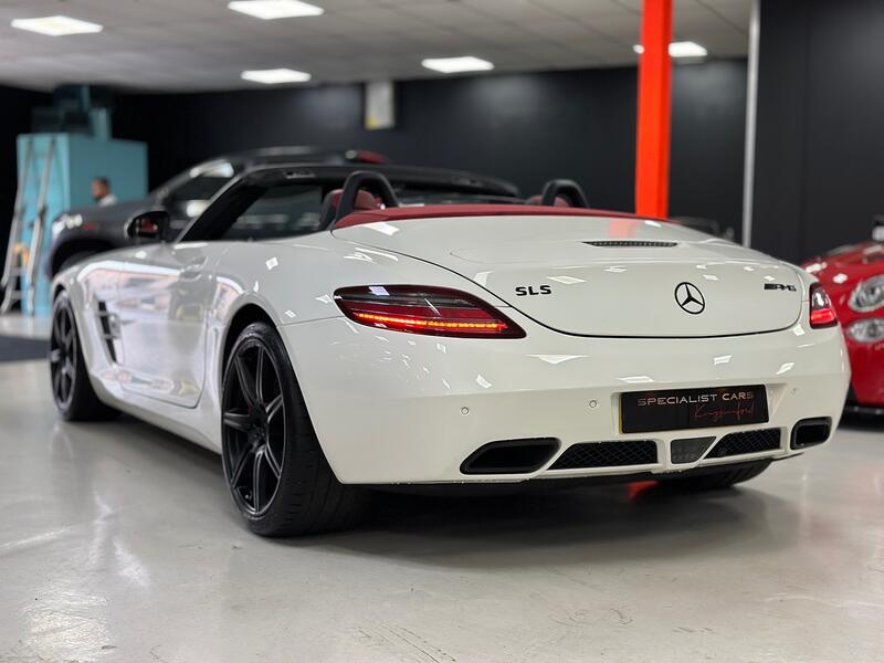 MERCEDES-BENZ SLS