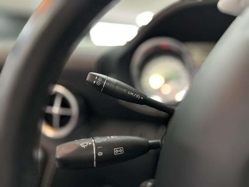 MERCEDES-BENZ SLS