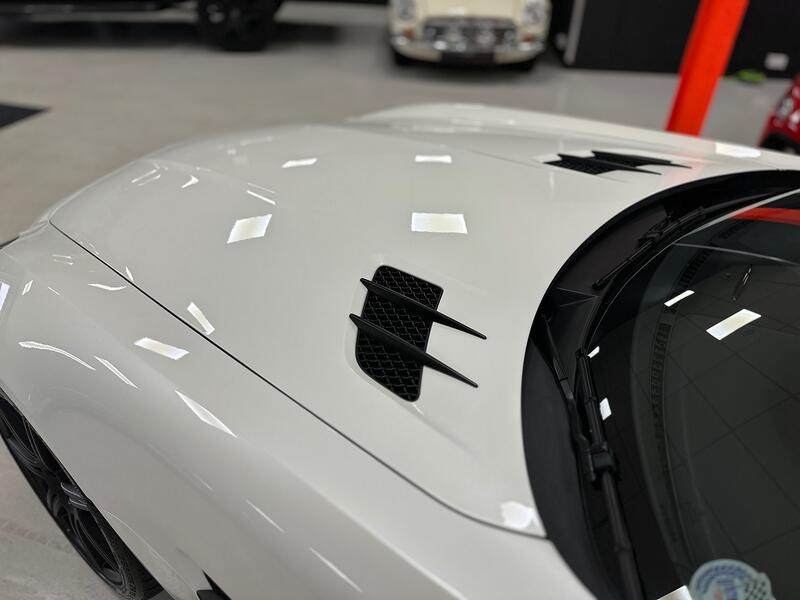 MERCEDES-BENZ SLS