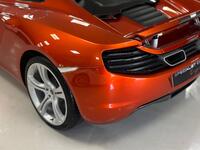 MCLAREN 12C