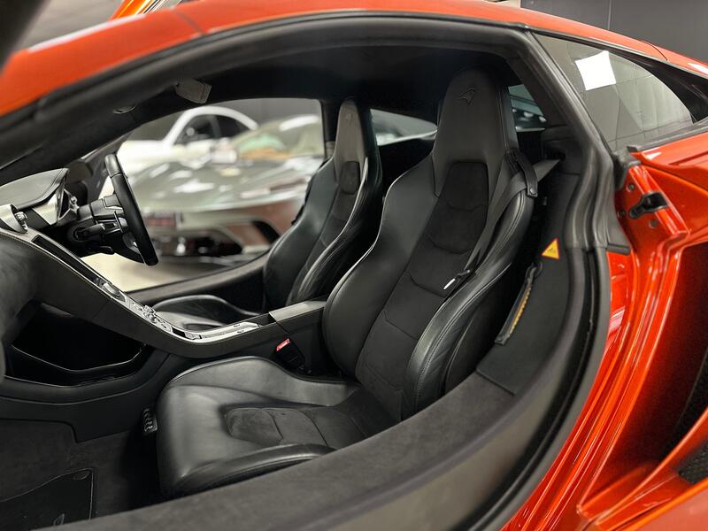 MCLAREN 12C