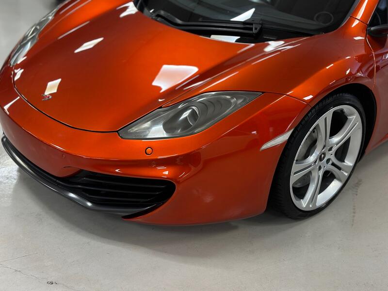 MCLAREN 12C