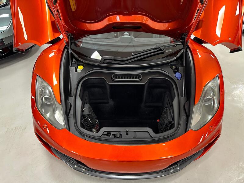 MCLAREN 12C