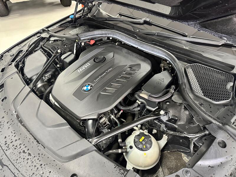 BMW 7 SERIES