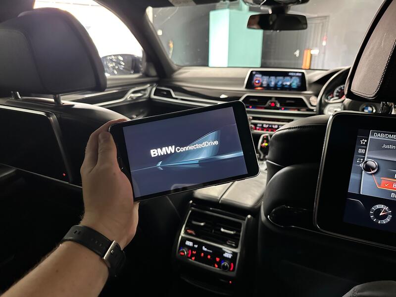 BMW 7 SERIES