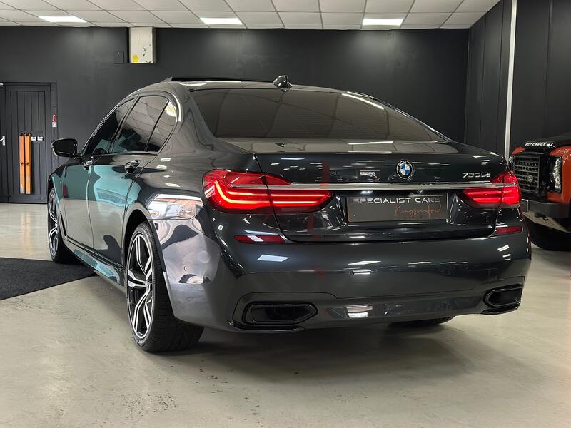 BMW 7 SERIES