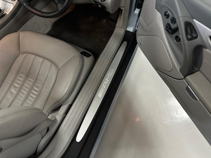MERCEDES-BENZ SL