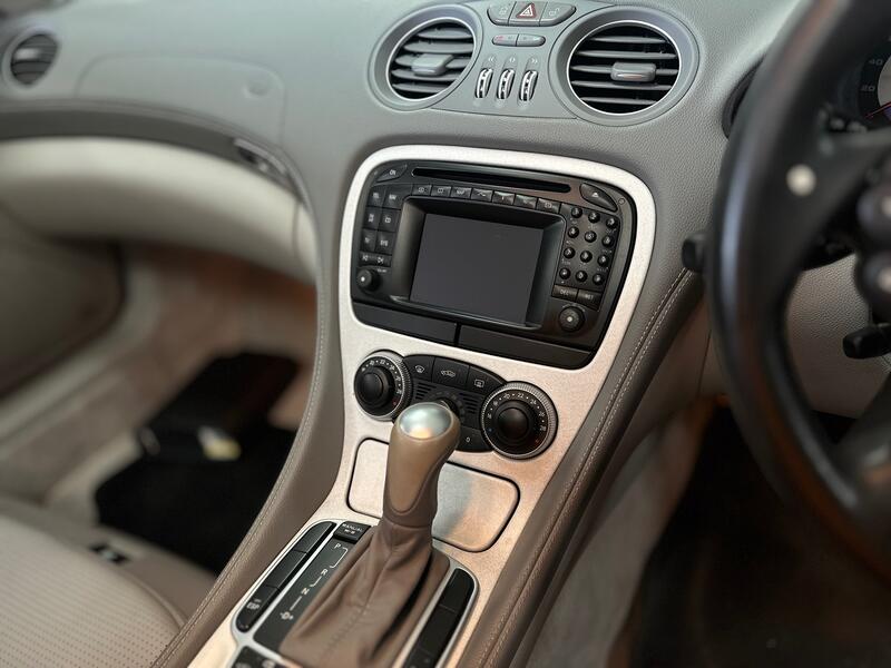 MERCEDES-BENZ SL