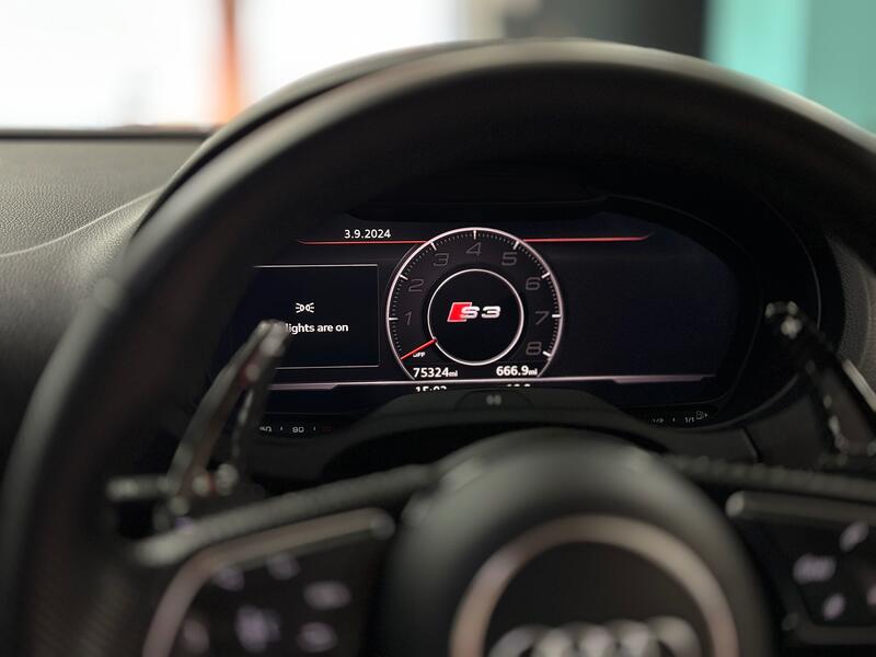 AUDI S3