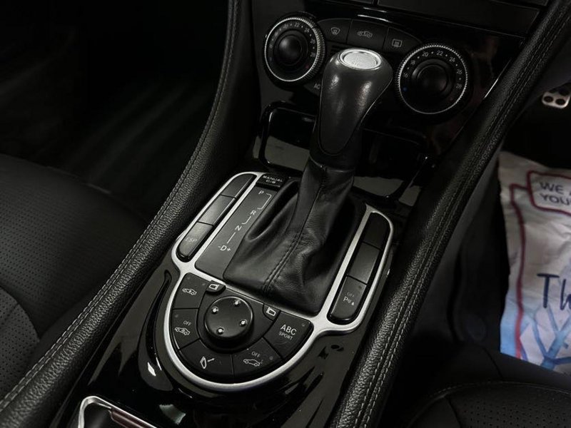MERCEDES-BENZ SL