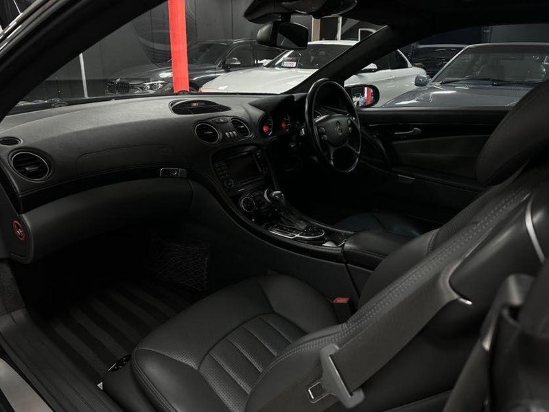 MERCEDES-BENZ SL
