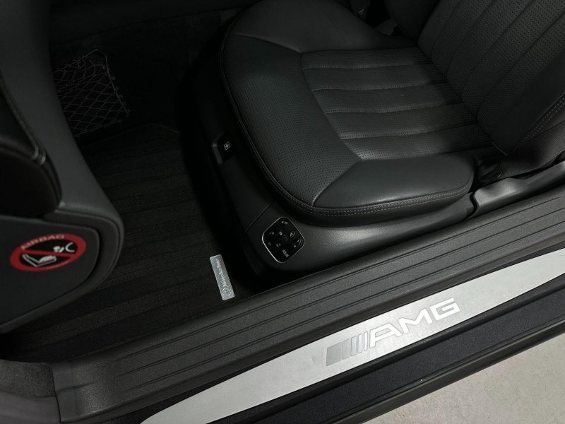 MERCEDES-BENZ SL