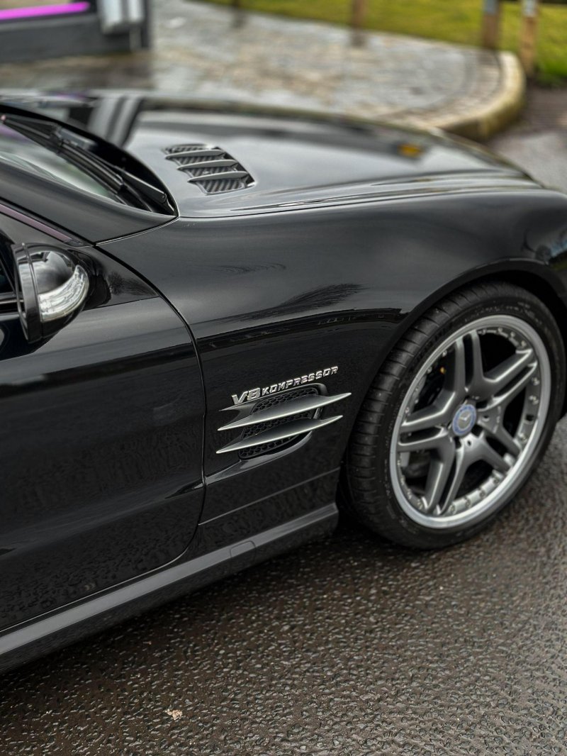 MERCEDES-BENZ SL