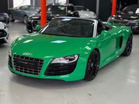 AUDI R8