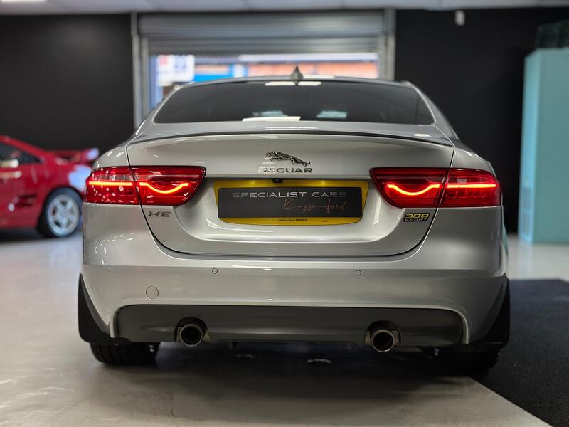 JAGUAR XE
