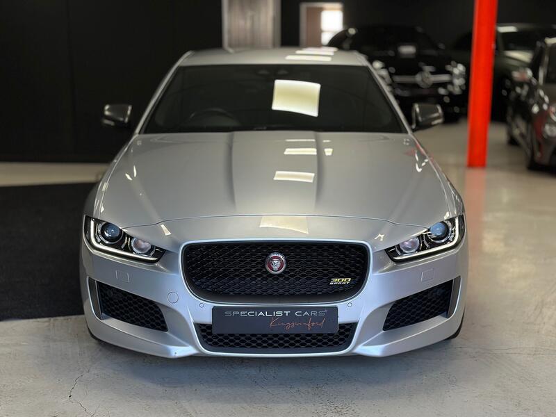 JAGUAR XE