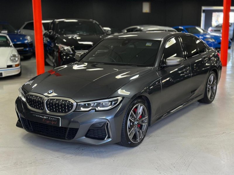 BMW 3 SERIES