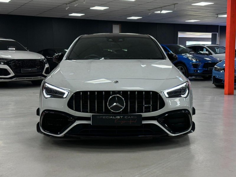 MERCEDES-BENZ CLA