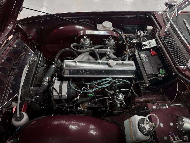 TRIUMPH TR6