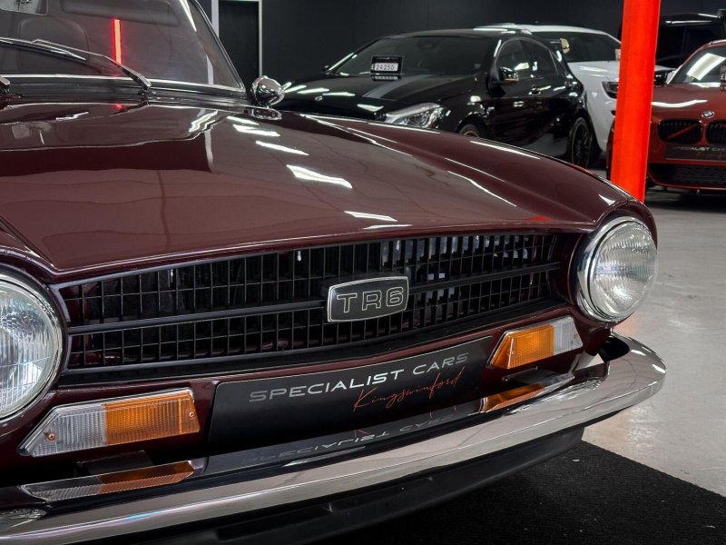 TRIUMPH TR6