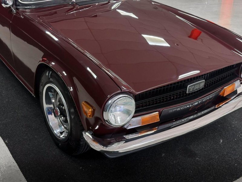 TRIUMPH TR6