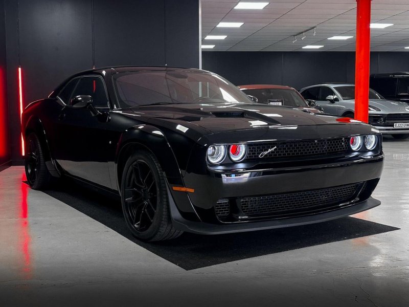 DODGE CHALLENGER
