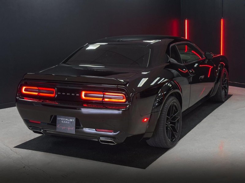 DODGE CHALLENGER
