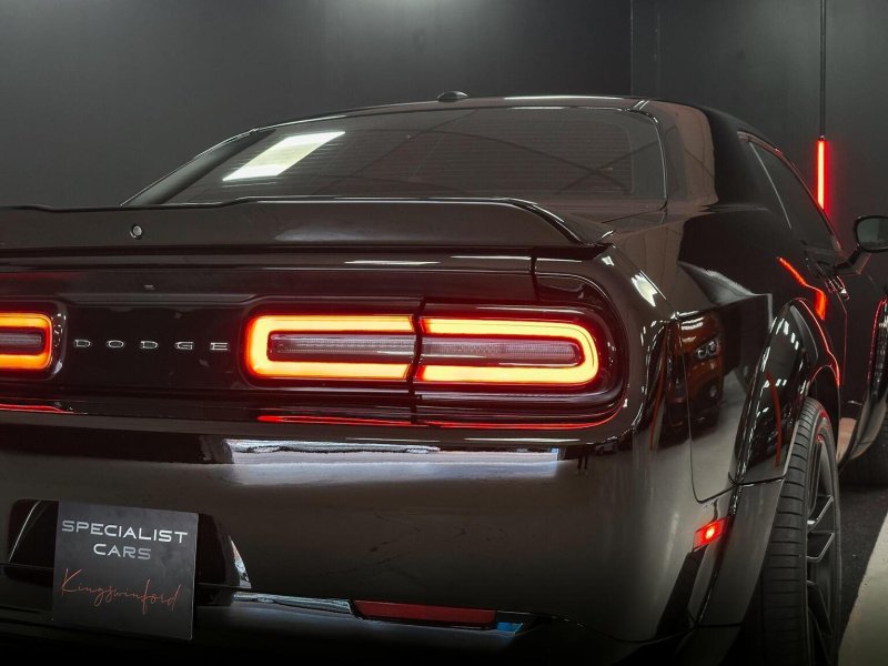 DODGE CHALLENGER